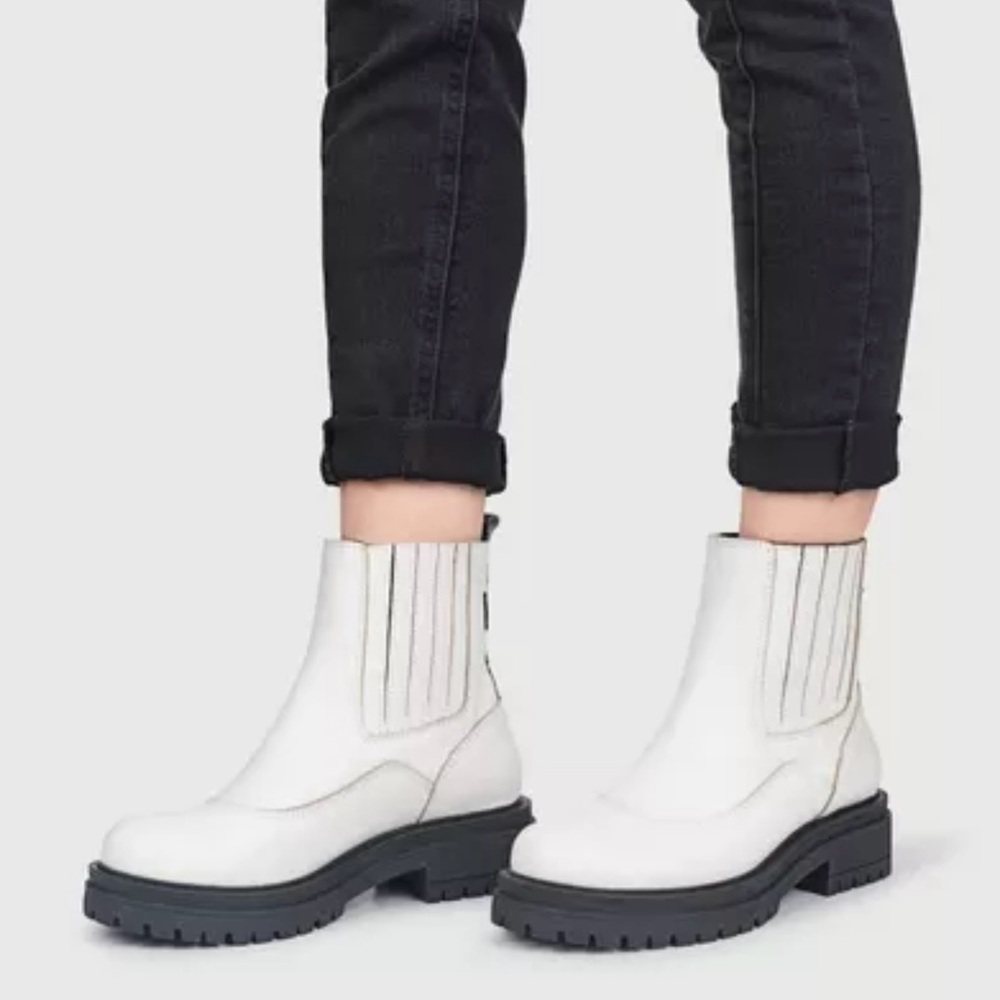 Rag & Bone Women's Shawn Chelsea Leather Ankle Combat Boots Shoe White size 7.5